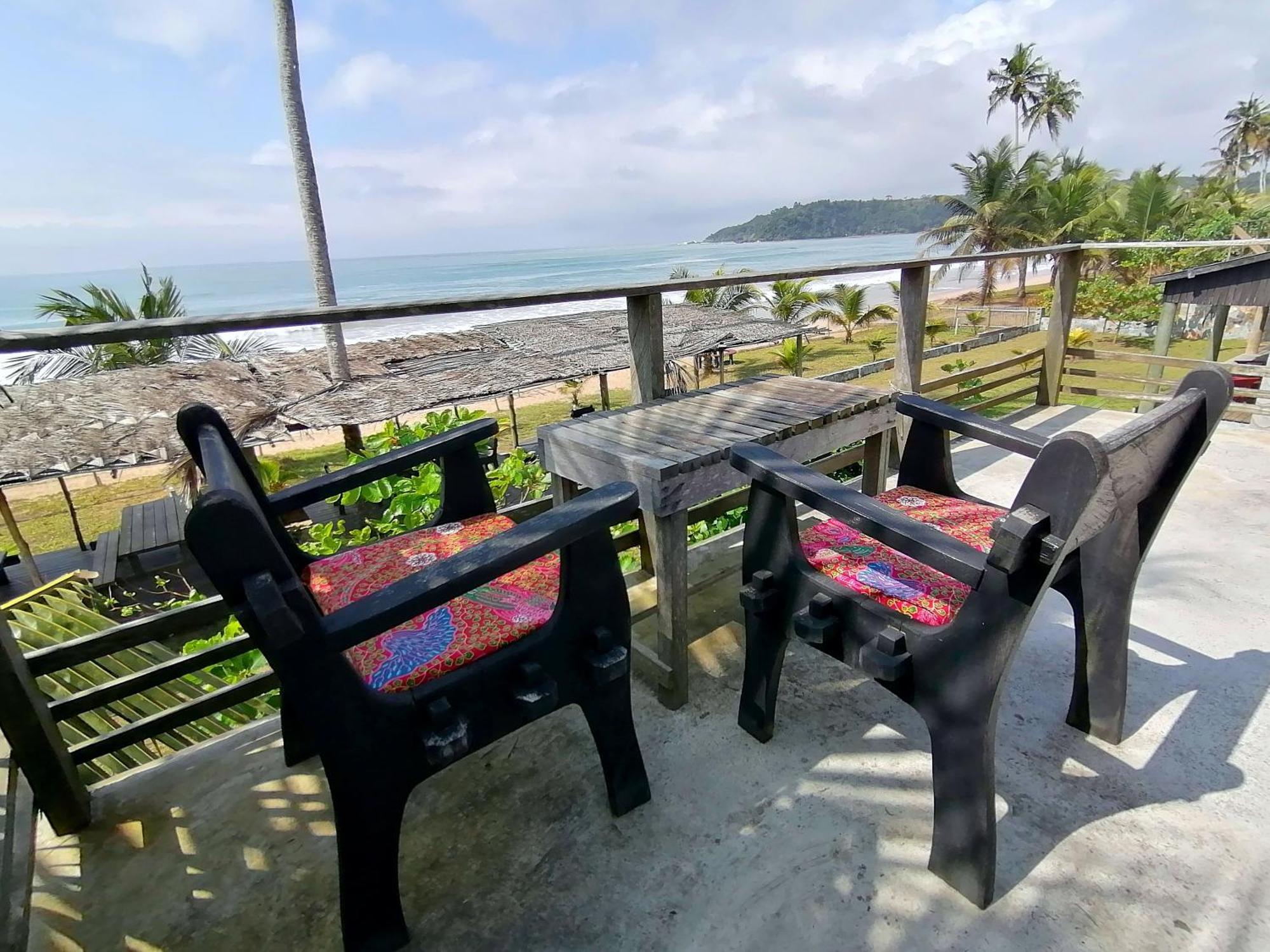 Afro Beach Eco Resort Butre Rum bild