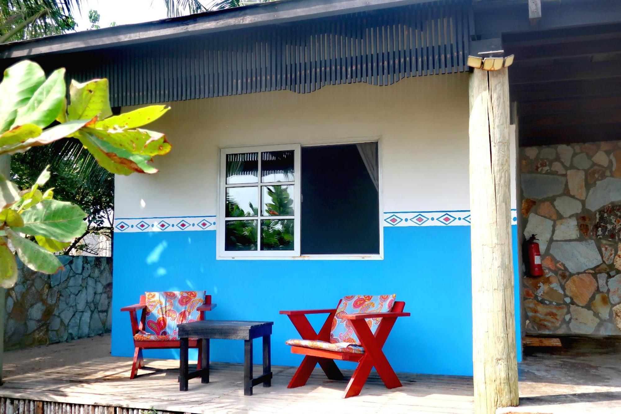 Afro Beach Eco Resort Butre Rum bild